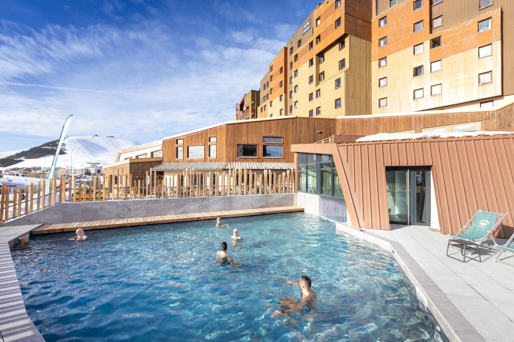 Hotel Club Mmv Les Bergers **** Alpe d'Huez Exterior photo